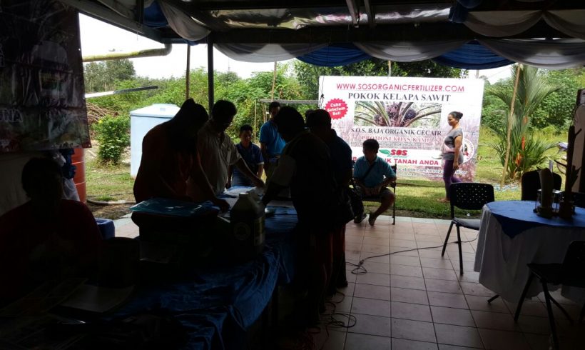 Free Organic Fertilizer Giveaway Kg Tangkarason, Sabah